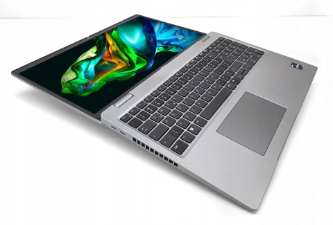 Laptop Dell Latitude 5530 i7 16GB RAM 256GB SSD 15,6" Full HD powystawowy