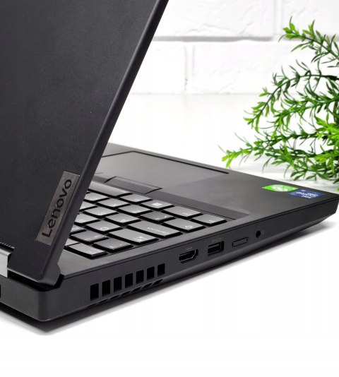 Laptop Lenovo ThinkPad P15 G2 i7 32GB RAM 512GB SSD 15,6" Full HD RTX A2000 powystawowy