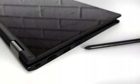 Laptop Lenovo ThinkPad x390 Yoga i7 16GB RAM 1TB SSD 13" Full HD dotykowy poleasingowy