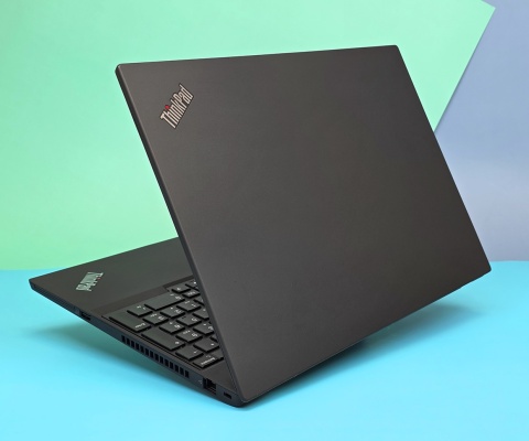 Laptop Lenovo ThinkPad T15 G2 i7 32GB RAM 1TB SSD 15,6" Full HD MX450 powystawowy