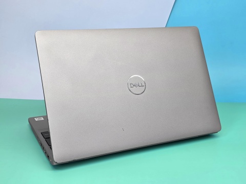 Laptop Dell Latitude 5511 i5 16GB RAM 256GB SSD 15,6" Full HD powystawowy