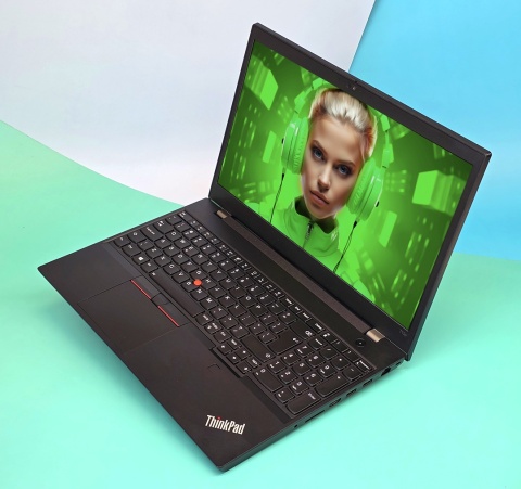 Laptop Lenovo ThinkPad T15p G1 i7 16GB RAM 512GB SSD 15,6" Full HD GTX 1050 Max-Q powystawowy