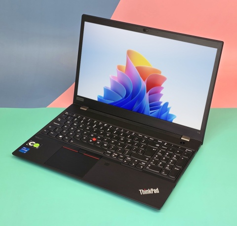 Laptop Lenovo ThinkPad T15 G2 i5 32GB RAM 1TB SSD 15,6" Full HD powystawowy