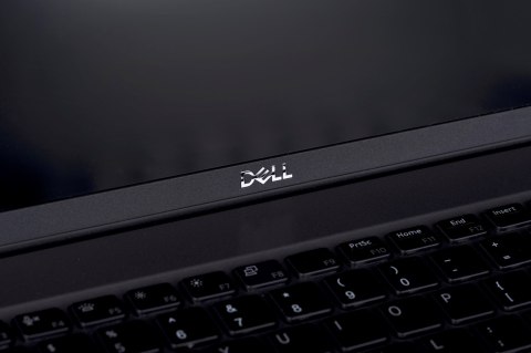 DELL LATITUDE 5520 i5-1145G7 16GB 512SSD 15,6" FHD(dotyk) (US QWERTY) Win11pro + zasilacz UŻYWANY