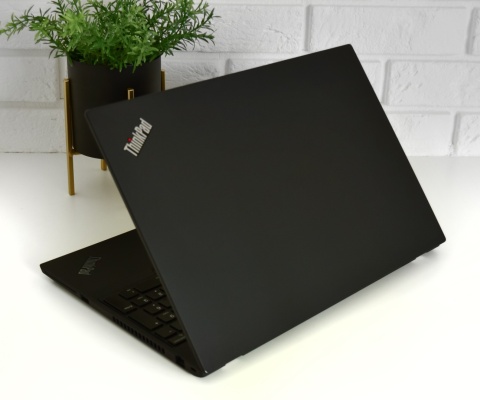Laptop Lenovo ThinkPad T590 i5 16GB RAM 1TB SSD 15" Full HD dotykowy powystawowy